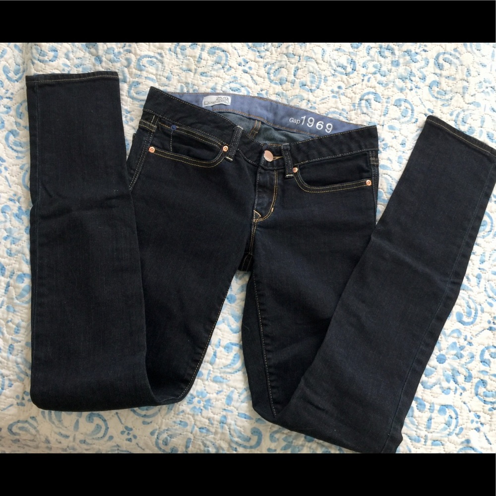 GAP “Always Skinny” Dark Blue Jeans / Size 25/0